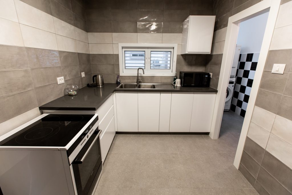 Rent Apartment online in Netanya