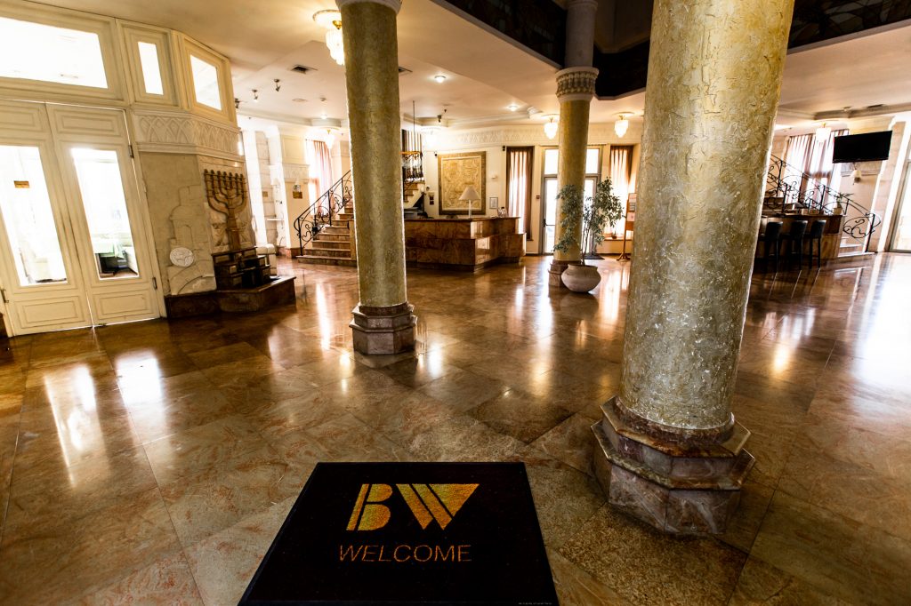 Lobby Blue Weiss Netanya
